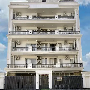  Aparthotel Anandam Club House
